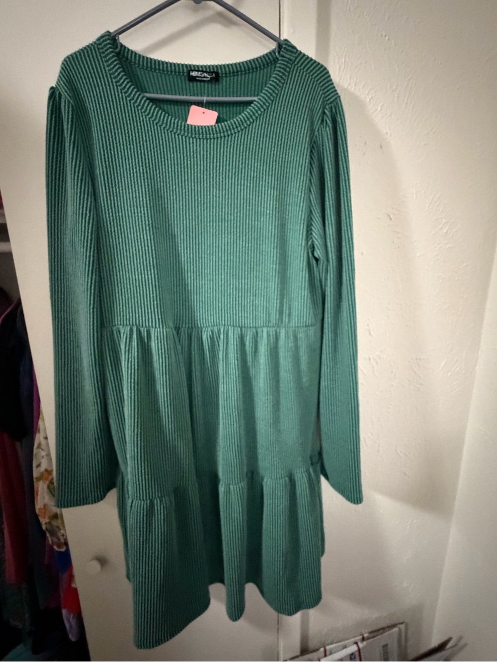 HEIMISH USA Green Ribbed Tiered Midi Dress